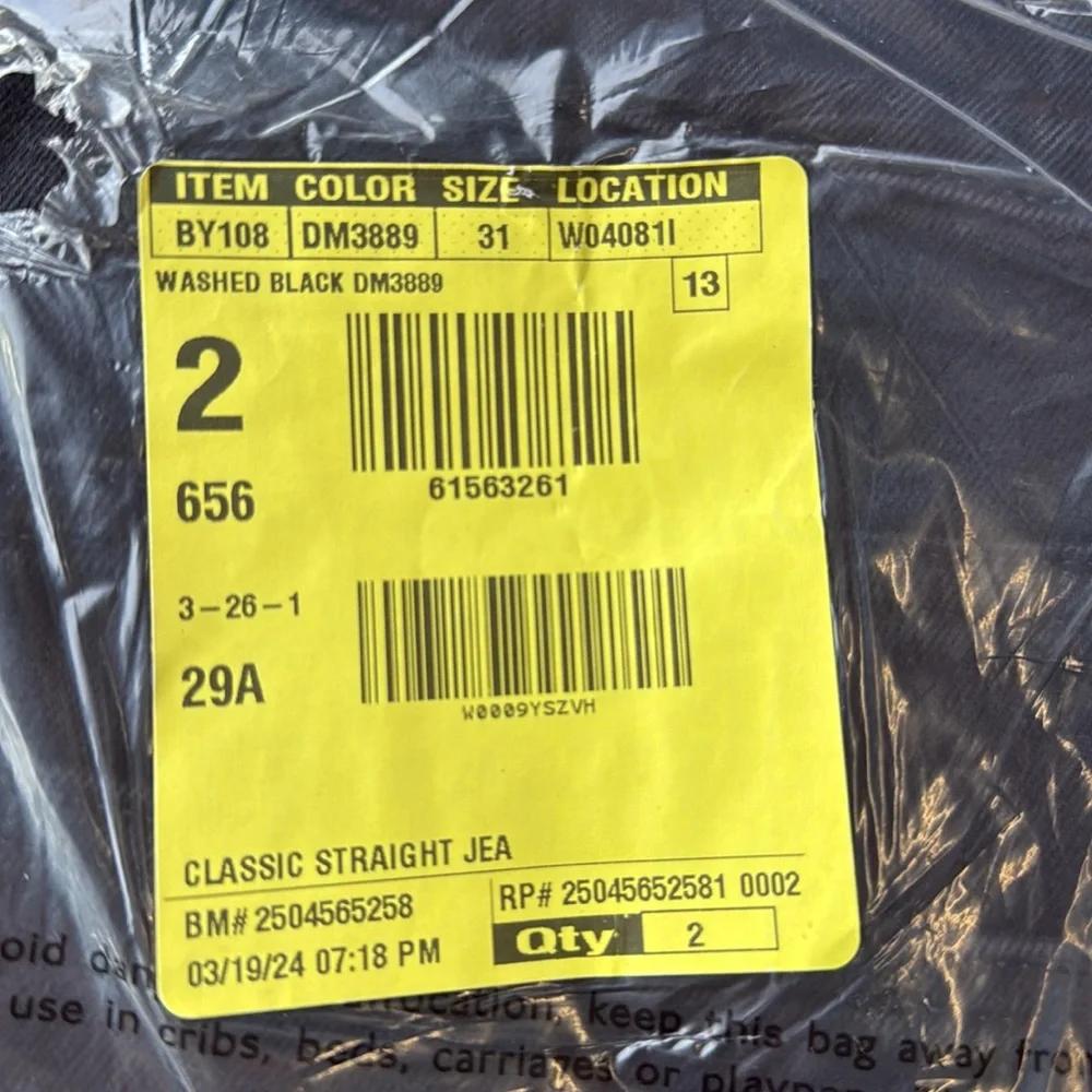 J.Crew Classic straight jean in washed black size‎ 31 NWT in packaging